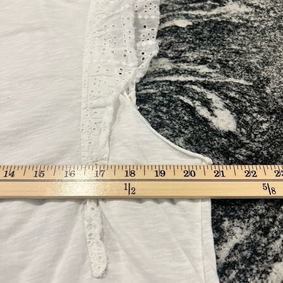 PILCRO for Anthropologie White top with eyelet elements and wide arm opening - Picture 8 of 14